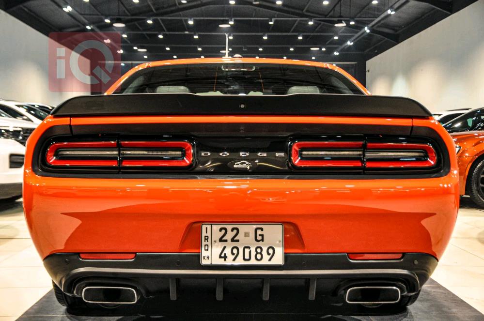 Dodge Challenger